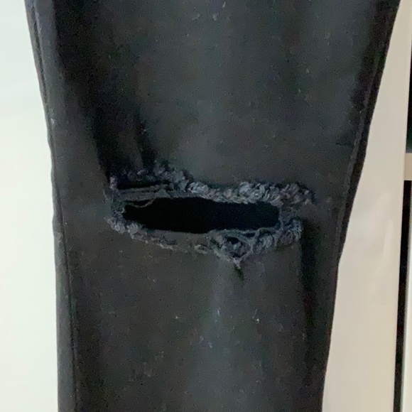 Black Jeans - Picture 4 of 7